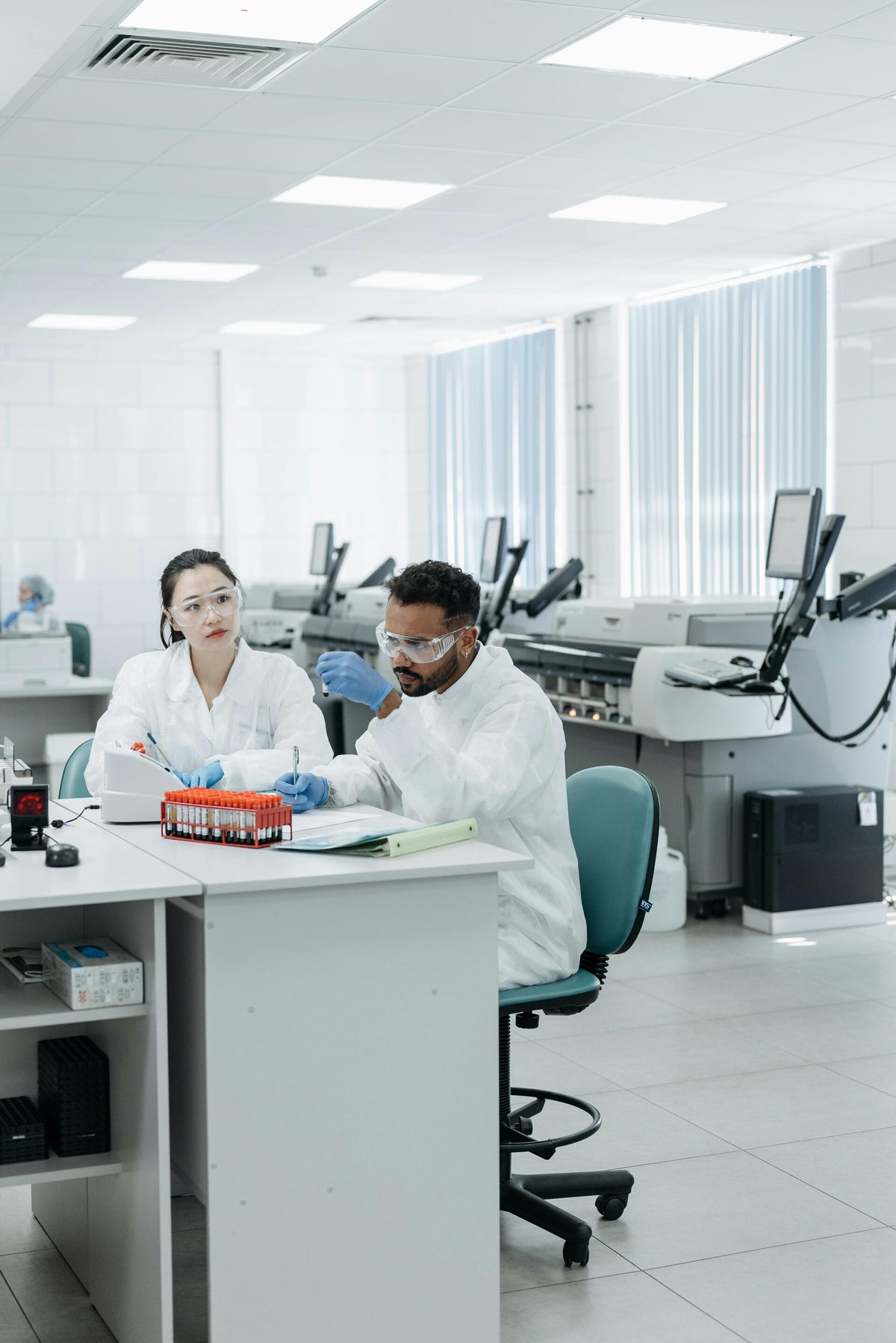 Zespół prowadzący prace badawcze w laboratorium